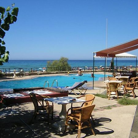 Aqua Seafront Glyfada Corfu Beach House With Garden Bagian luar foto