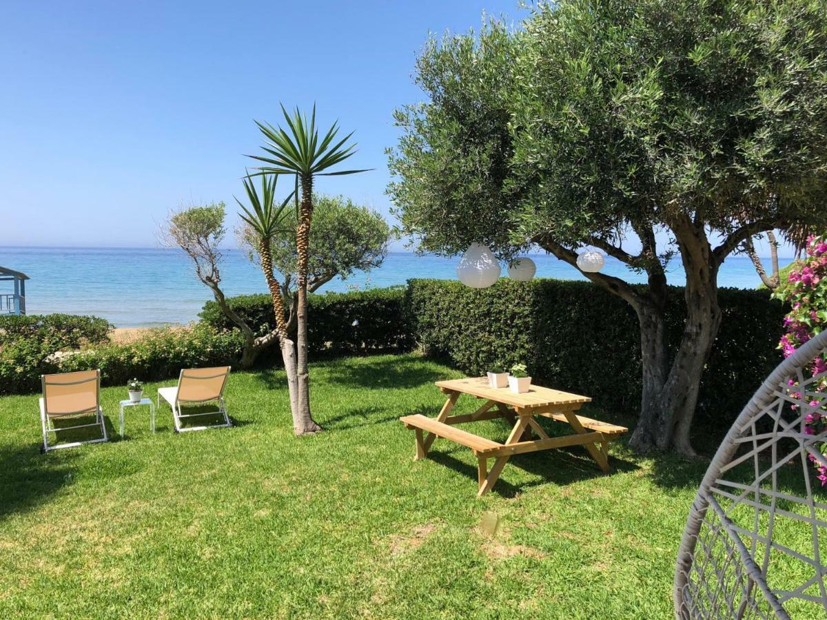 Aqua Seafront Glyfada Corfu Beach House With Garden Bagian luar foto