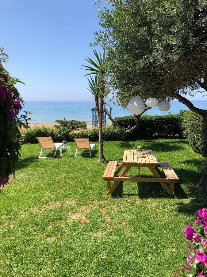 Aqua Seafront Glyfada Corfu Beach House With Garden Bagian luar foto