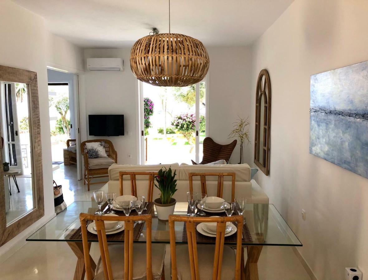 Aqua Seafront Glyfada Corfu Beach House With Garden Bagian luar foto