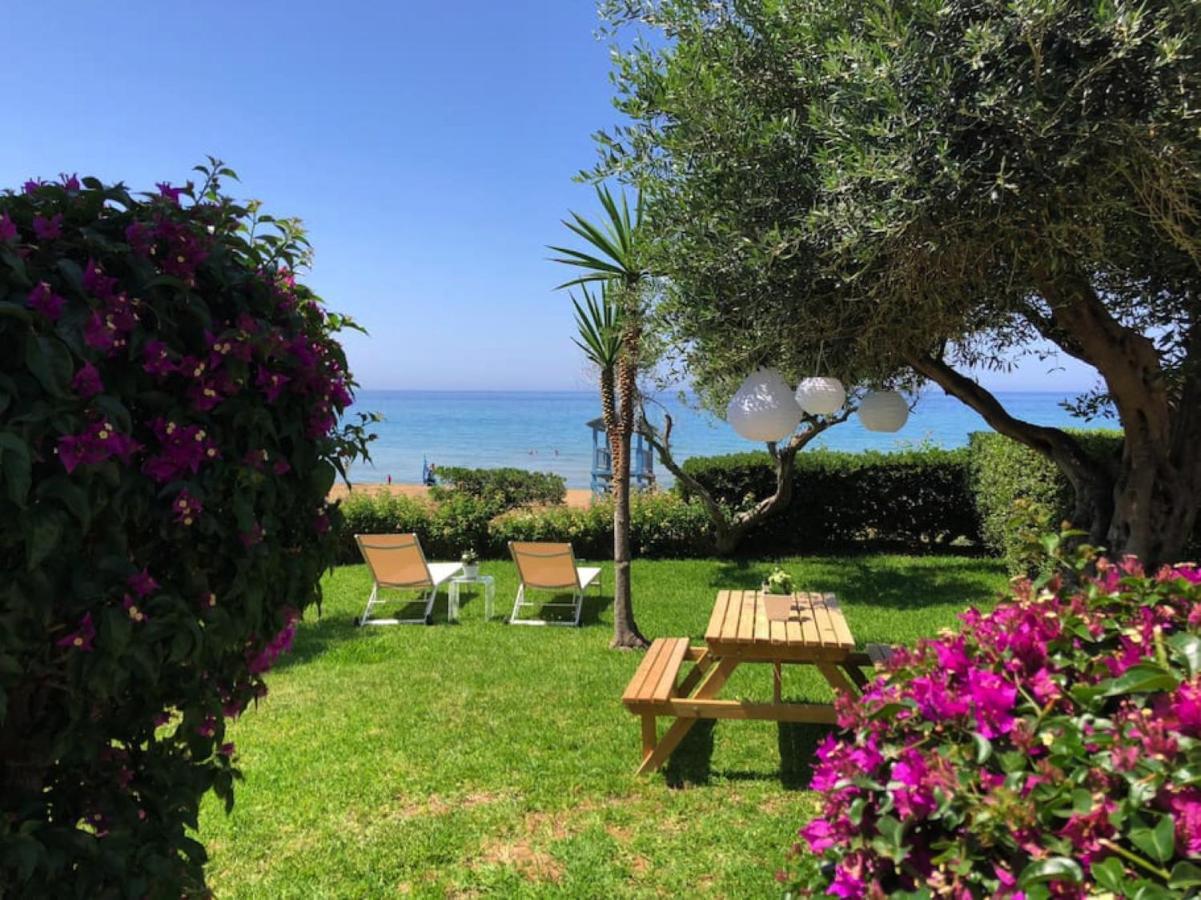 Aqua Seafront Glyfada Corfu Beach House With Garden Bagian luar foto